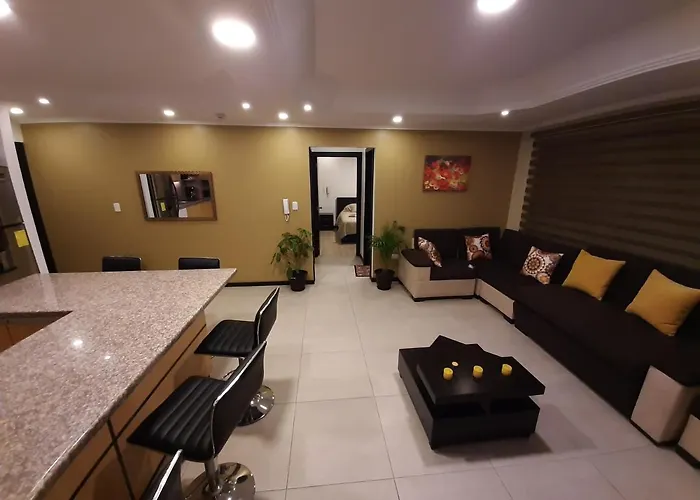 Condominio La Victoria, Departamento En Cuenca 1