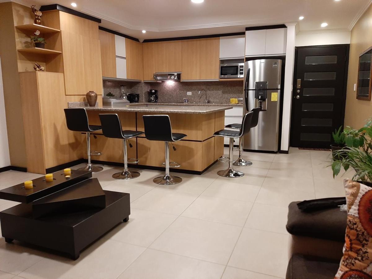 La Victoria, Departamento En 1 Apartment